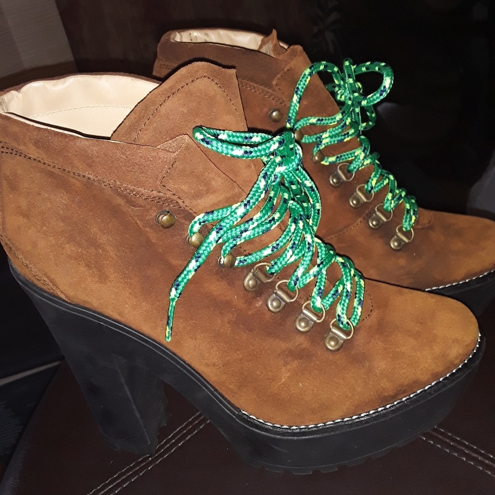 Polo Ralph Lauren Cognac Suede Lace-up Platform We